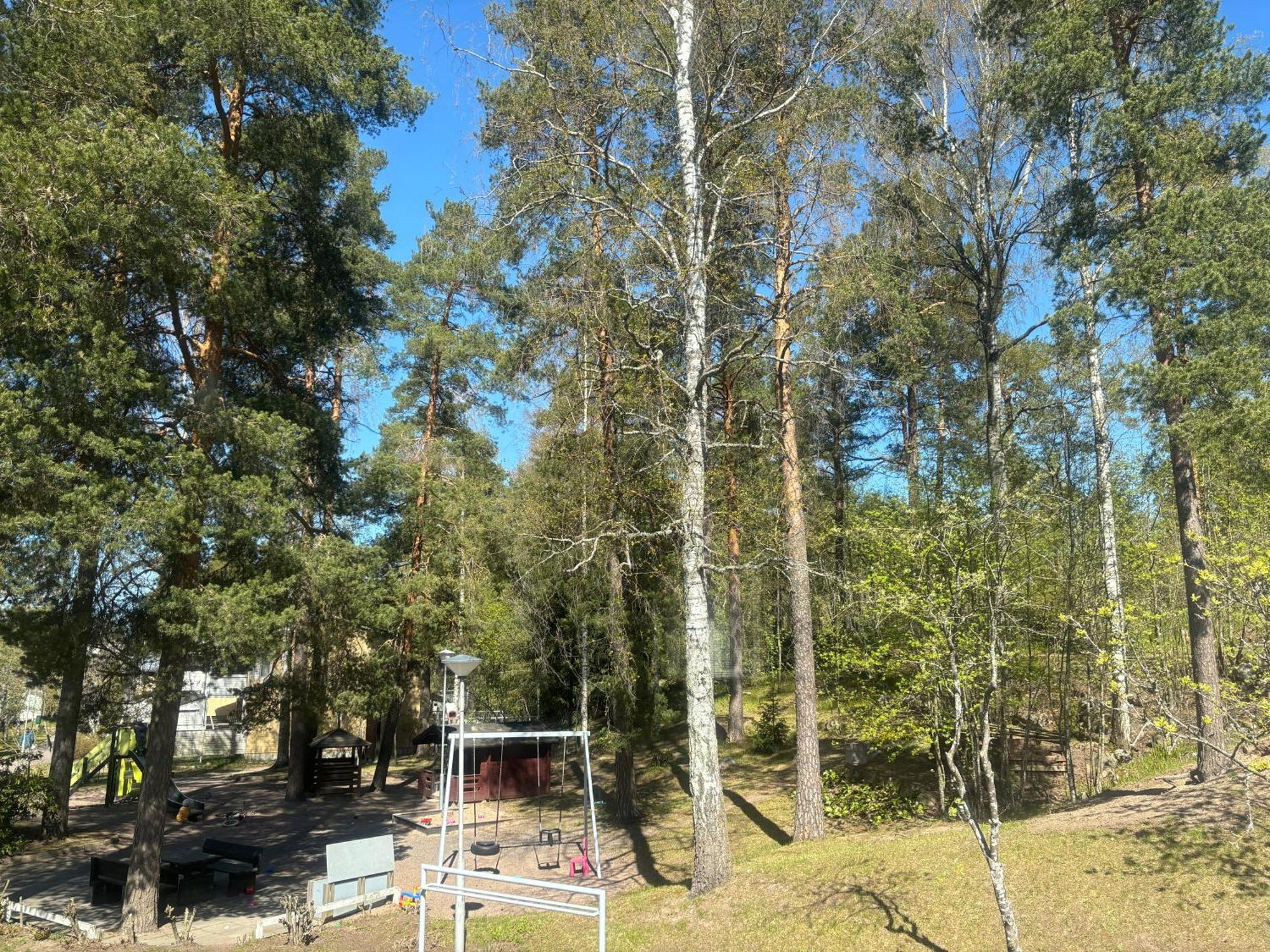 Private Rooms Near Metro, Free Parking,Direct Bus From Airport Helsingfors Exteriör bild